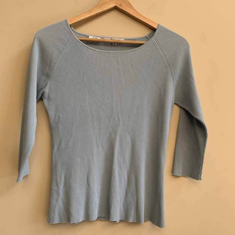 LouLou‎ Women's Round Neck Top Beaded Neckline 3/4 Sleeve Size Medium  70% RAYON